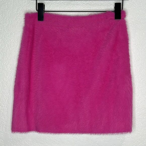NWT SIMKHAI  Paytra Fuzzy Mini Skirt - Hot Pink XL Revolve - Picture 7 of 12